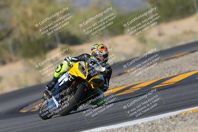 media/Nov-06-2022-SoCal Trackdays (Sun) [[208d2ccc26]]/Turn 6 (145pm)/